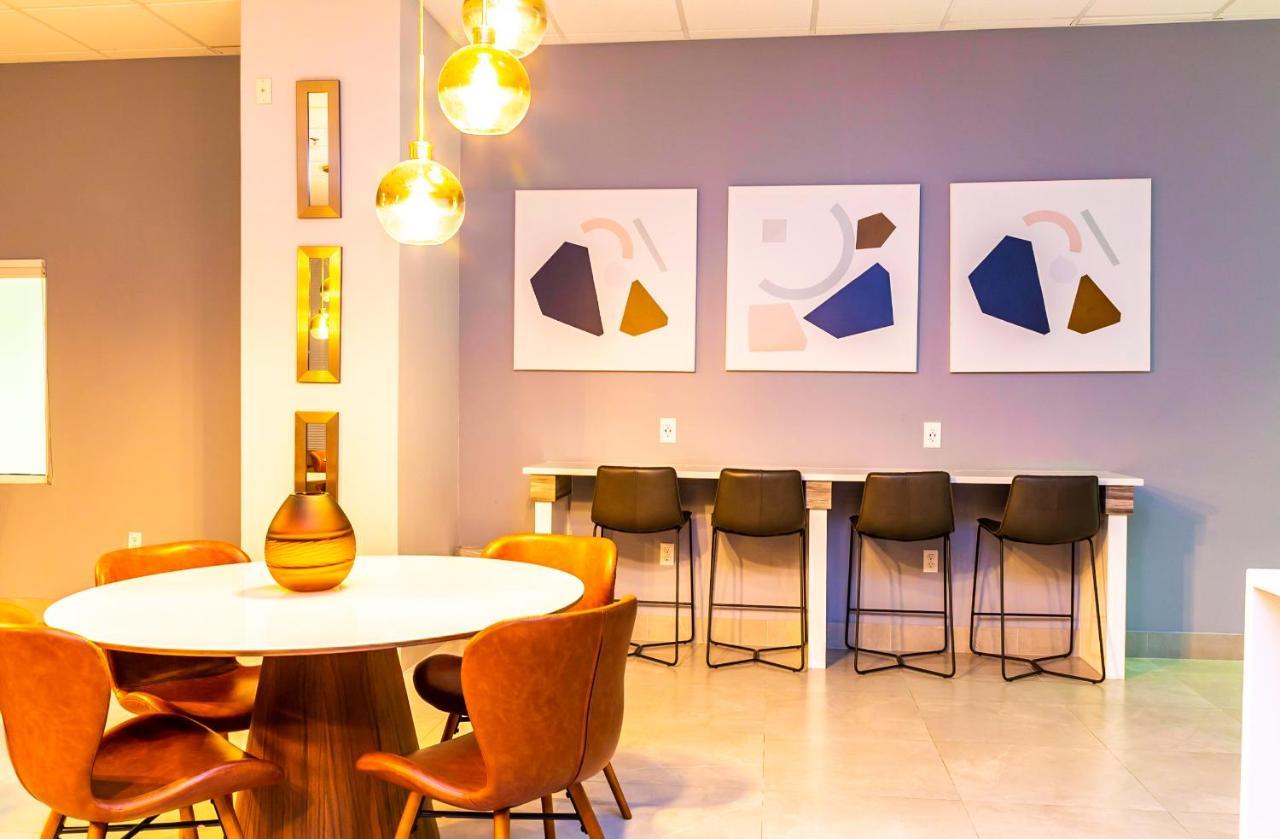 Top Stay Miami Blue Brickell Exterior photo